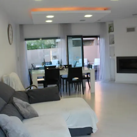 Arriba Beach & Country فيلة تشارنكه