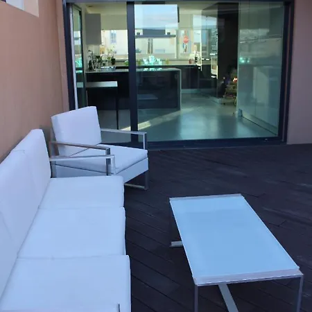 Arriba Beach & Country تشارنكه